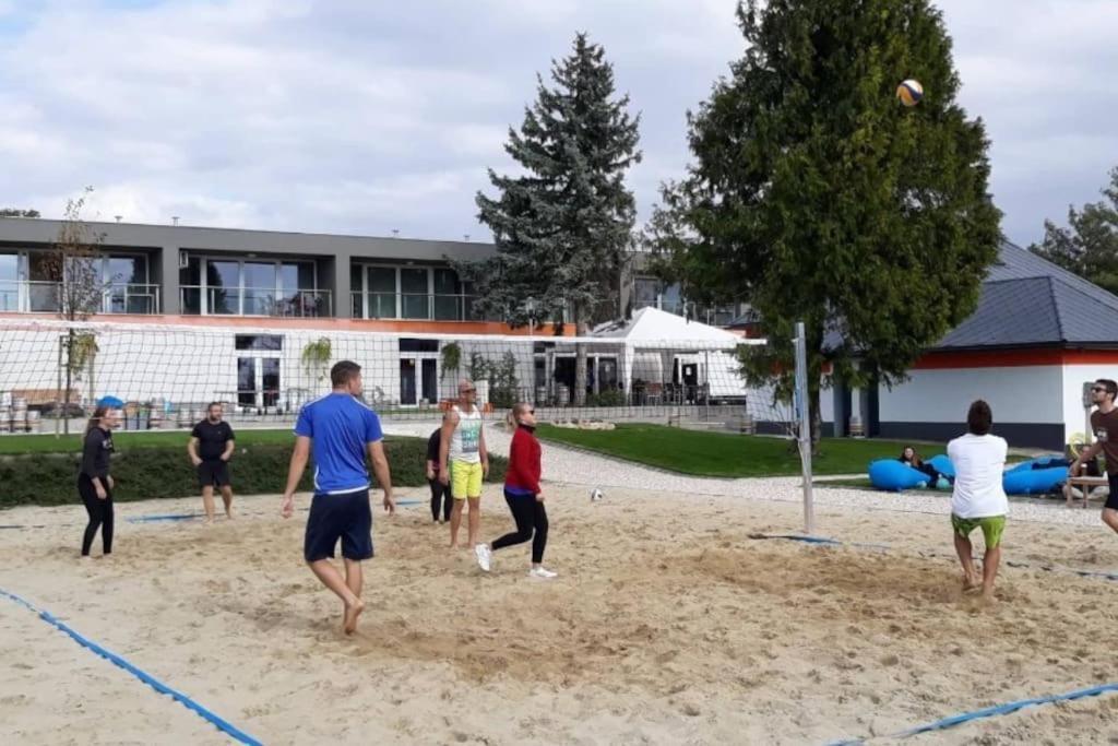 Hedon Brewery Apartments - 200 Meter To The Beach Balatonvilagos Bagian luar foto