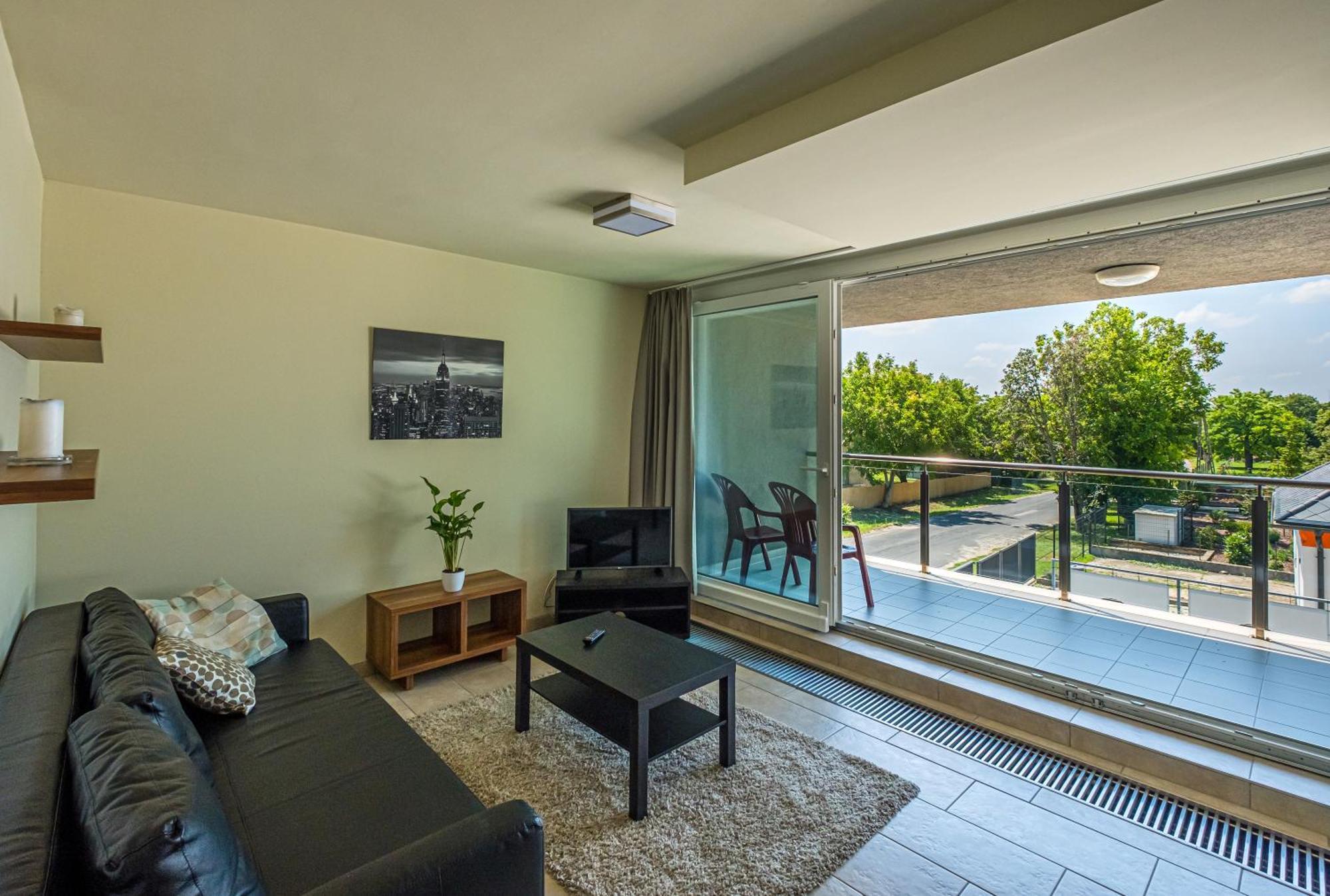 Hedon Brewery Apartments - 200 Meter To The Beach Balatonvilagos Bagian luar foto
